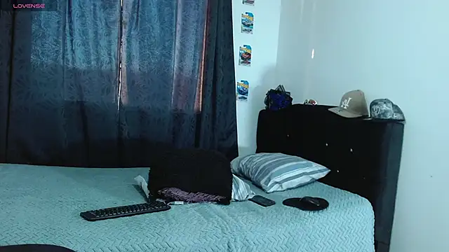 Bastiaan 28 online show from November 2025 10:23:02 PM