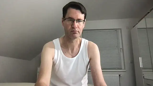 zxzx cam1 online show from December 2025 05:18:02 PM