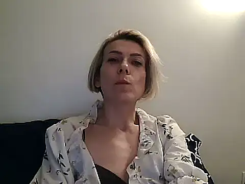 Snapshot of anechka1 chatting on February 2025 12:32:02 AM anechka1 online show from February 2025 12:32:02 AM