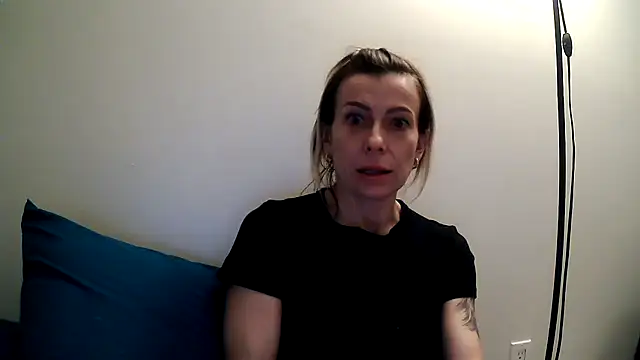 anechka1 online show from March 2026 02:12:01 AM