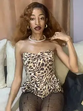 GoddessVee online show from December 2024 01:49:02 PM