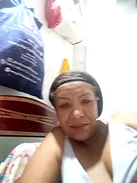 Snapshot of Surreyaa chatting on November 2025 10:55:02 PM Surreyaa online show from November 2025 10:55:02 PM