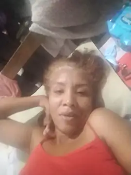 Snapshot of Surreyaa chatting on February 2026 05:52:01 AM Surreyaa online show from February 2026 05:52:01 AM