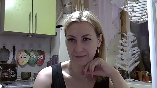 AshleyXHoney online show from December 2024 04:59:02 AM