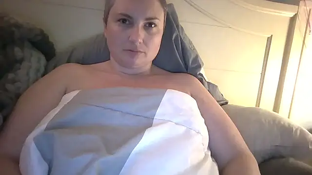 MilfyMrsRobinson online show from August 2026 01:49:02 AM