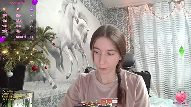 Snapshot of Wowpornoo chatting on December 2024 11:44:01 AM Wowpornoo online show from December 2024 11:44:01 AM