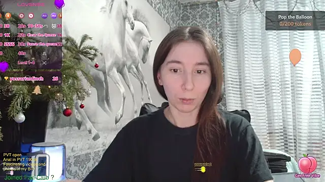 Snapshot of Wowpornoo chatting on December 2024 02:24:02 PM Wowpornoo online show from December 2024 02:24:02 PM