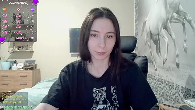 Snapshot of Wowpornoo chatting on January 2025 02:19:01 PM Wowpornoo online show from January 2025 02:19:01 PM