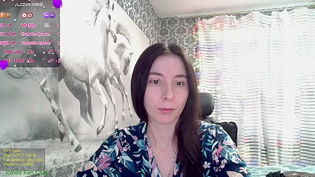 Snapshot of Wowpornoo chatting on February 2025 12:27:01 PM Wowpornoo online show from February 2025 12:27:01 PM