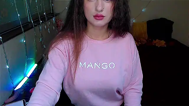 LizaSenri online show from November 2025 07:19:01 AM