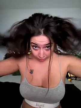 KimArts online show from October 2025 03:51:02 PM