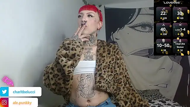 charlotbelucci  online show from May 2026 08:17:01 PM