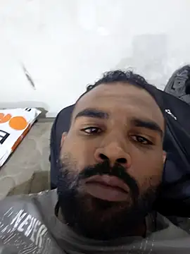 ListedLoin online show from November 2025 02:17:01 PM