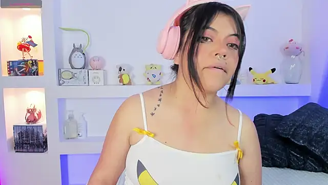 Ahri Elderwood online show from December 2024 03:31:02 AM