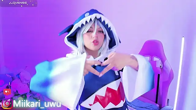 Snapshot of Ahri_Elderwood chatting on December 2025 05:05:01 AM Ahri Elderwood online show from December 2025 05:05:01 AM