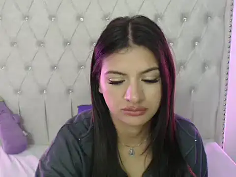 Abril Squirt online show from February 2025 10:12:02 AM