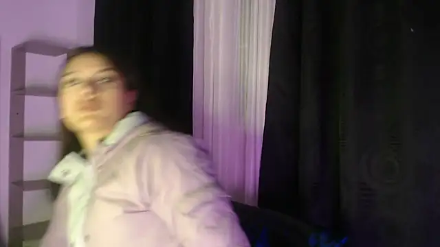 Abril Squirt online show from September 2025 05:51:01 AM