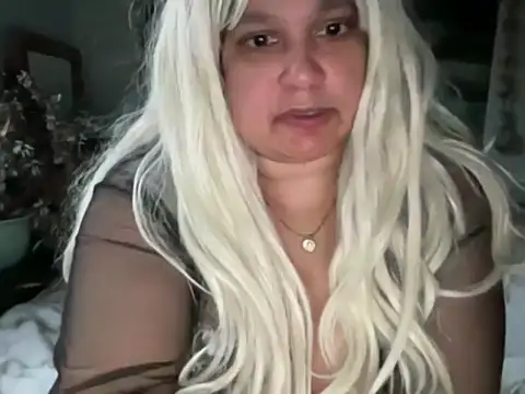 Snapshot of MelanieFawker chatting on September 2025 01:51:01 AM MelanieFawker online show from September 2025 01:51:01 AM