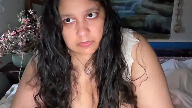 Snapshot of MelanieFawker chatting on October 2025 06:49:02 PM MelanieFawker online show from October 2025 06:49:02 PM