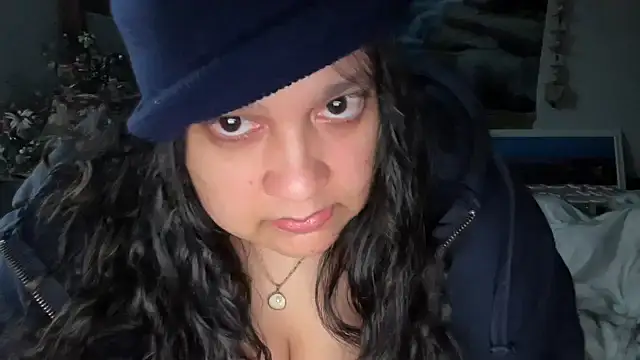 Snapshot of MelanieFawker chatting on October 2025 02:28:01 PM MelanieFawker online show from October 2025 02:28:01 PM