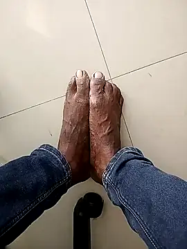 Tamil boy age28 online show from November 2025 04:26:02 AM