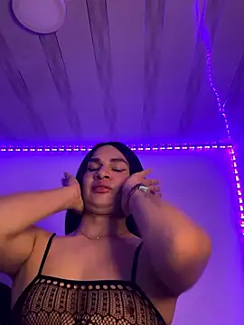 Snapshot of ayselmalek chatting on January 2026 09:12:01 AM ayselmalek online show from January 2026 09:12:01 AM