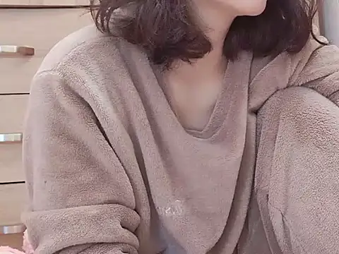 Snapshot of Pink_cream chatting on March 2025 12:50:01 AM Pink cream online show from March 2025 12:50:01 AM