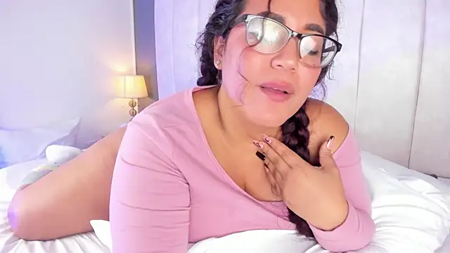 Snapshot of MelissaKarterrs chatting on February 2025 06:13:02 PM MelissaKarterrs online show from February 2025 06:13:02 PM