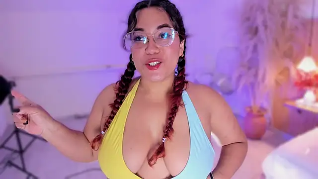 MelissaKarterrs online show from May 2026 12:00:01 PM