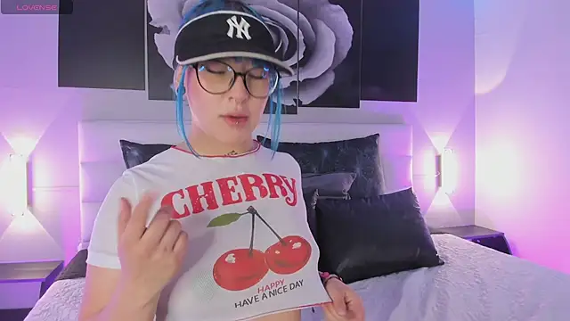 sofi bakerr online show from October 2025 11:44:01 AM