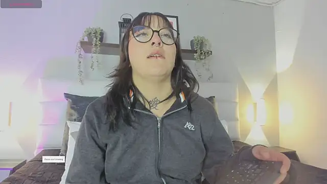 sofi bakerr online show from May 2026 11:38:01 AM