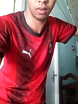 gymboy-erick23 online show from April 2026 03:27:02 PM