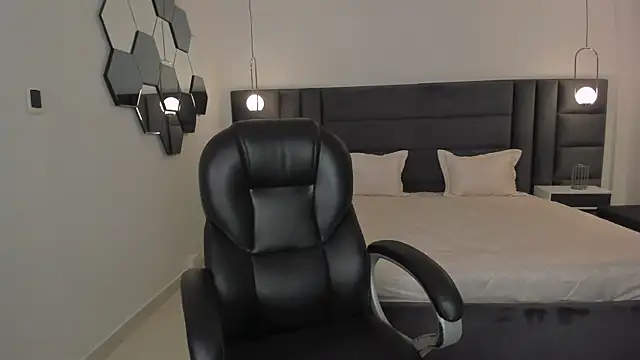 AliceHarper  online show from January 2025 02:49:02 AM