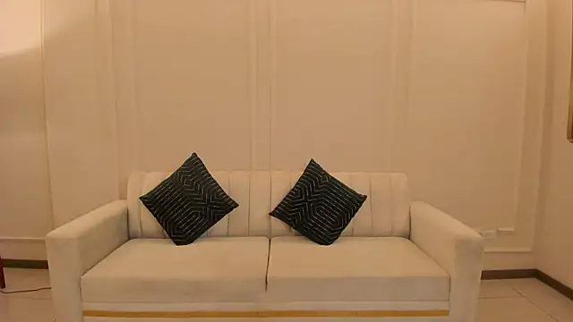 AliceHarper  online show from January 2026 10:13:02 PM