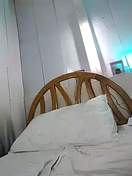 lunanataly online show from November 2025 02:33:01 AM