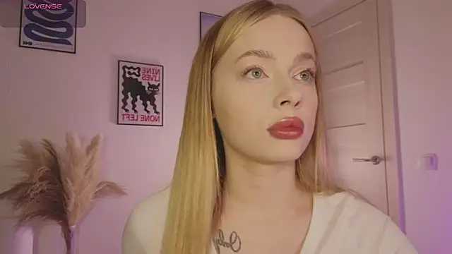  MayShy  online show from March 2025 09:53:02 PM