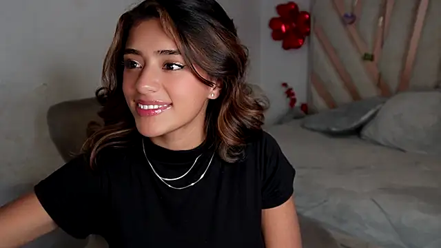 Rebecca 055 online show from December 2025 02:09:02 AM