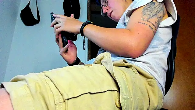 Sexyboy 666 online show from October 2025 05:57:02 AM