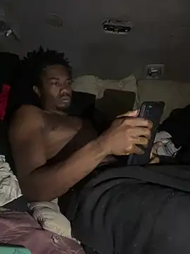 Snapshot of SlimeCrownzOut5 chatting on January 2025 12:24:02 PM SlimeCrownzOut5 online show from January 2025 12:24:02 PM