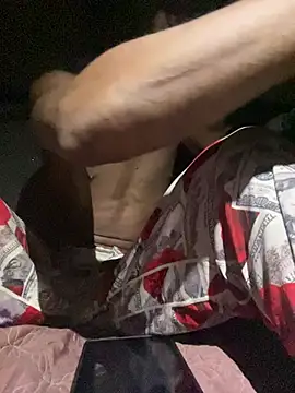 Snapshot of SlimeCrownzOut5 chatting on February 2025 08:56:02 AM SlimeCrownzOut5 online show from February 2025 08:56:02 AM