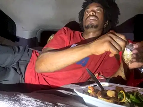 Snapshot of SlimeCrownzOut5 chatting on October 2025 03:23:02 AM SlimeCrownzOut5 online show from October 2025 03:23:02 AM