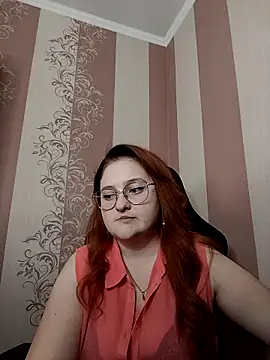 Snapshot of WhiteBellaX chatting on February 2026 07:48:01 AM WhiteBellaX online show from February 2026 07:48:01 AM