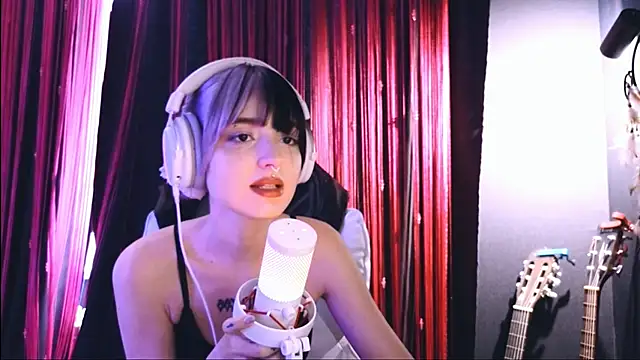 Avi Nile online show from October 2025 05:08:02 AM