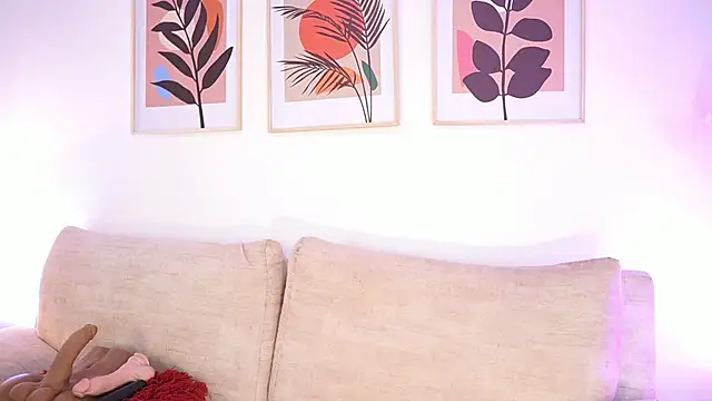 Zarawilliams online show from January 2025 05:37:01 PM