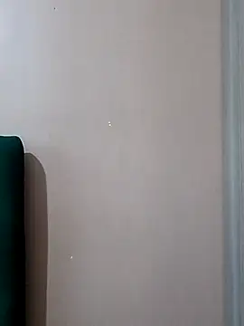 Snapshot of JemaimaPrincess chatting on February 2025 04:42:02 AM JemaimaPrincess online show from February 2025 04:42:02 AM