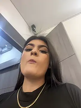 Snapshot of IrisBaker chatting on January 2025 05:47:02 PM IrisBaker online show from January 2025 05:47:02 PM