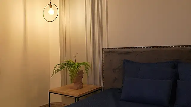 Snapshot of IrisBaker chatting on September 2025 09:26:02 PM IrisBaker online show from September 2025 09:26:02 PM