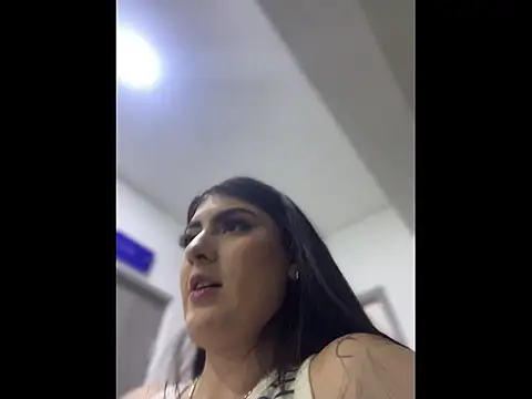 IrisBaker online show from March 2026 10:02:01 PM