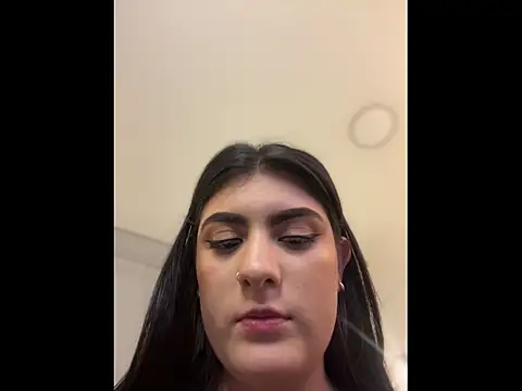 IrisBaker online show from May 2026 10:15:02 PM
