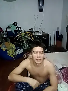 Snapshot of Mrdetonador chatting on November 2025 05:57:01 AM Mrdetonador online show from November 2025 05:57:01 AM